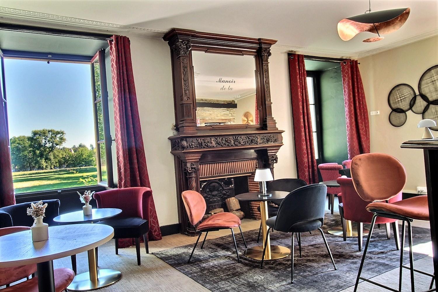Le Domaine De La Briandais, Experience De Sobriete Electromagnetique Hotel Missillac Luaran gambar
