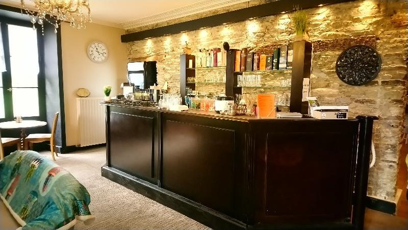 Le Domaine De La Briandais, Experience De Sobriete Electromagnetique Hotel Missillac Luaran gambar